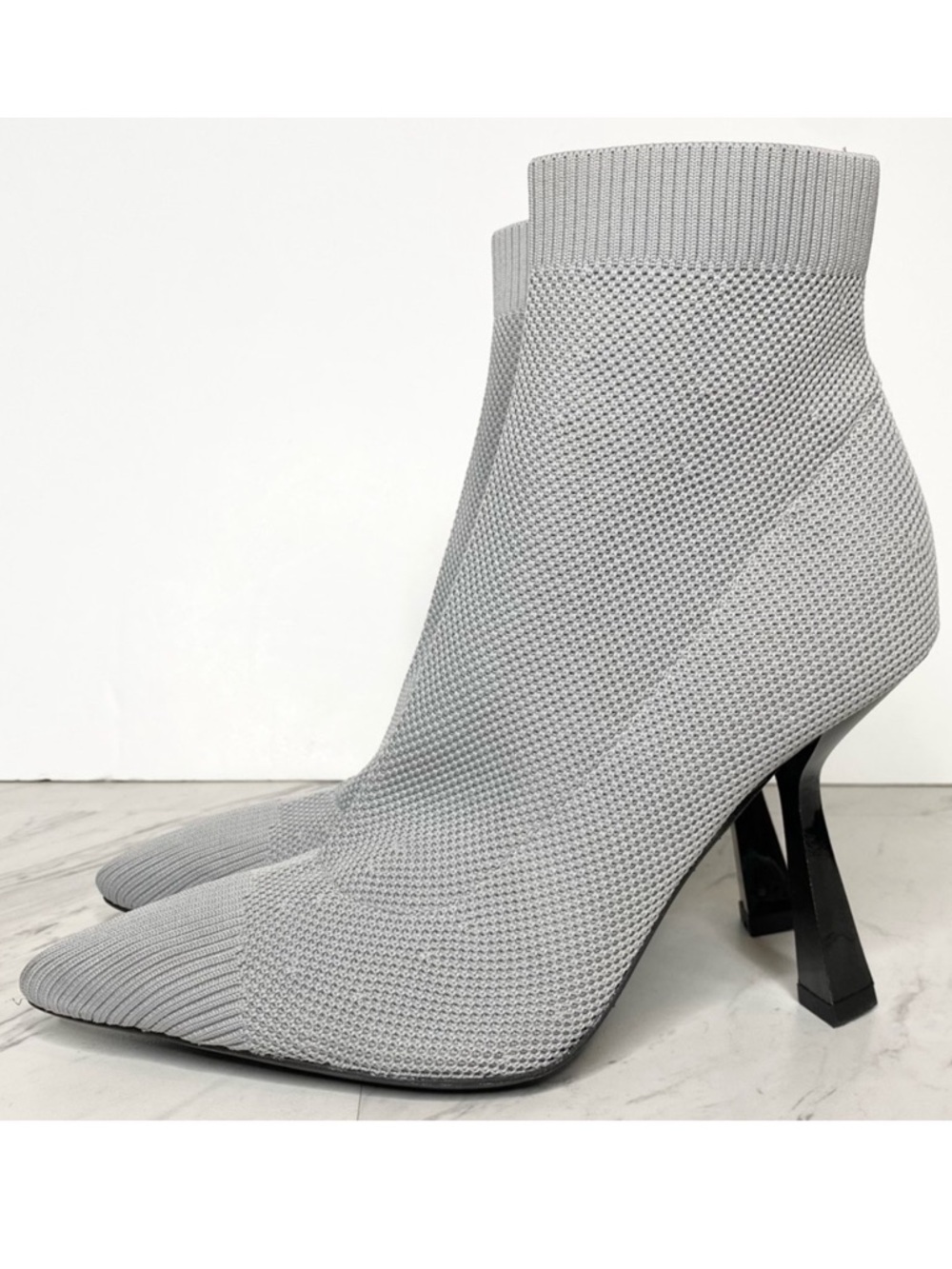 Marc Fisher Umair Gray Pointy Toe Heeled Bootie 8 1/2 M